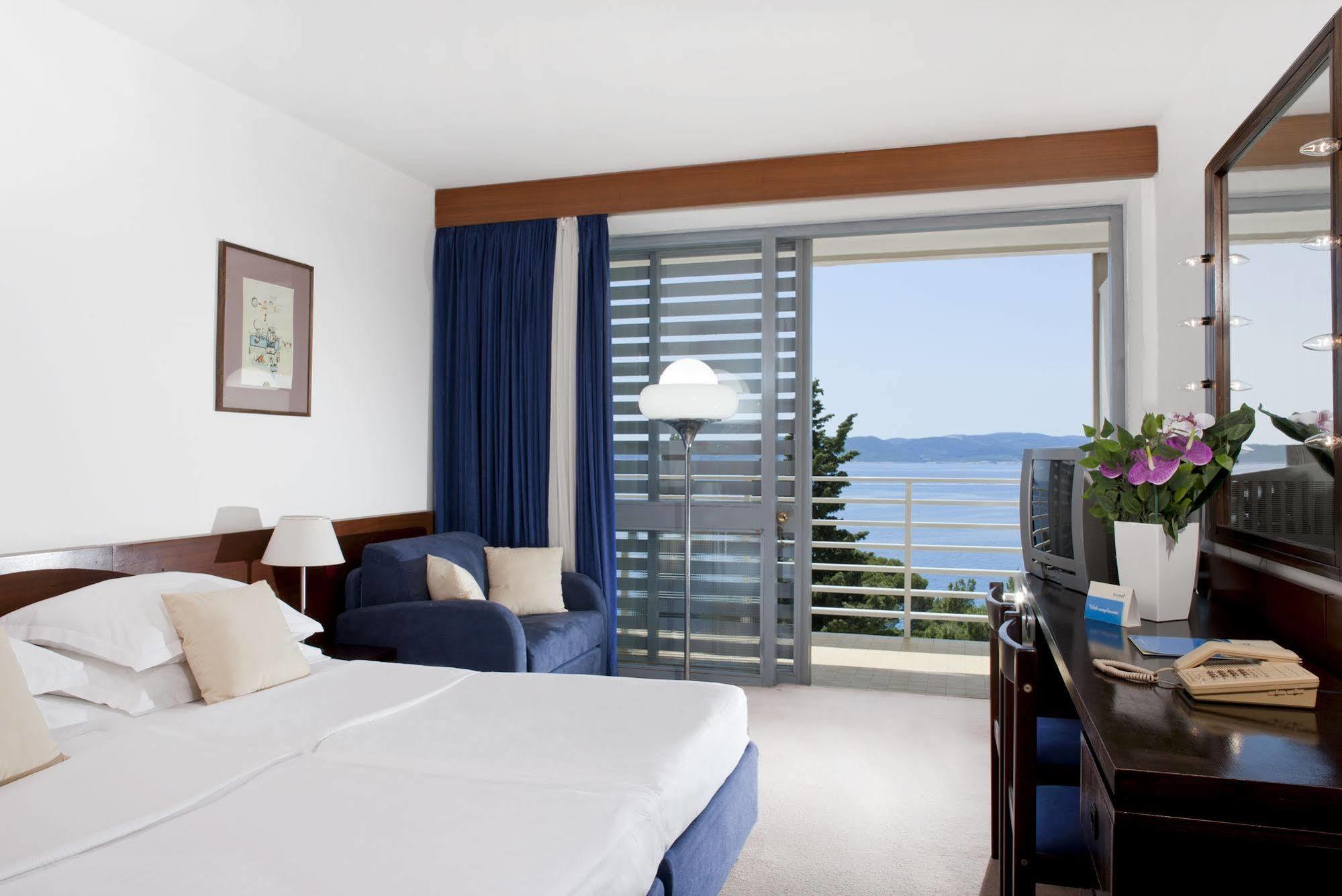 Bluesun Hotel Maestral ブレラ エクステリア 写真