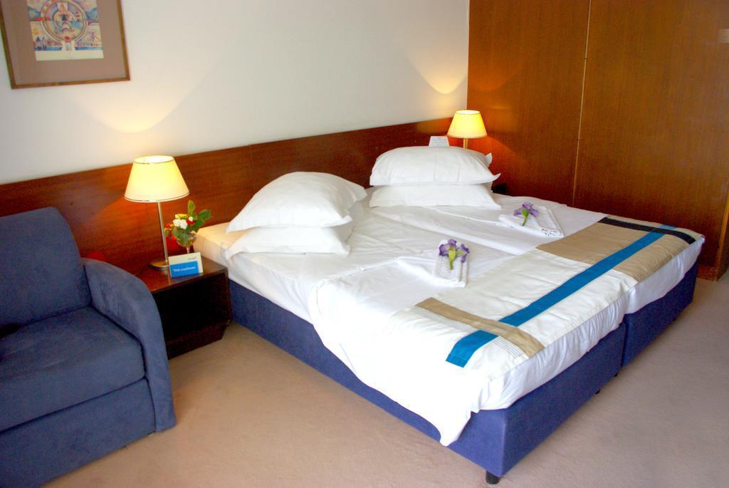 Bluesun Hotel Maestral ブレラ エクステリア 写真